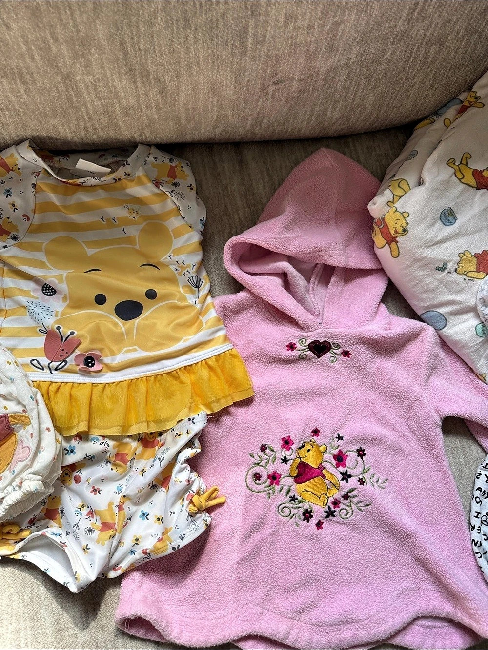 Disney Girls Winnie-the-Pooh Clothing Lot